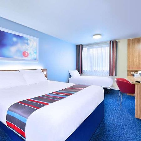 Travelodge Newcastle Central Ruang foto