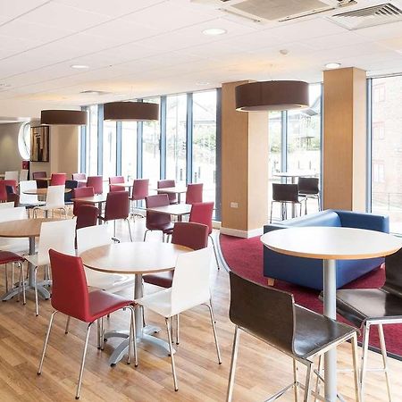 Travelodge Newcastle Central Restoran foto