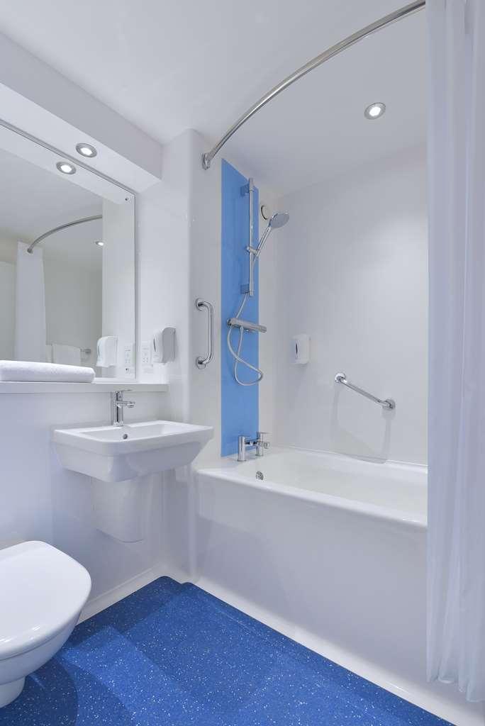 Travelodge Newcastle Central Ruang foto