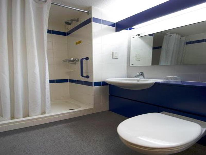 Travelodge Newcastle Central Bagian luar foto